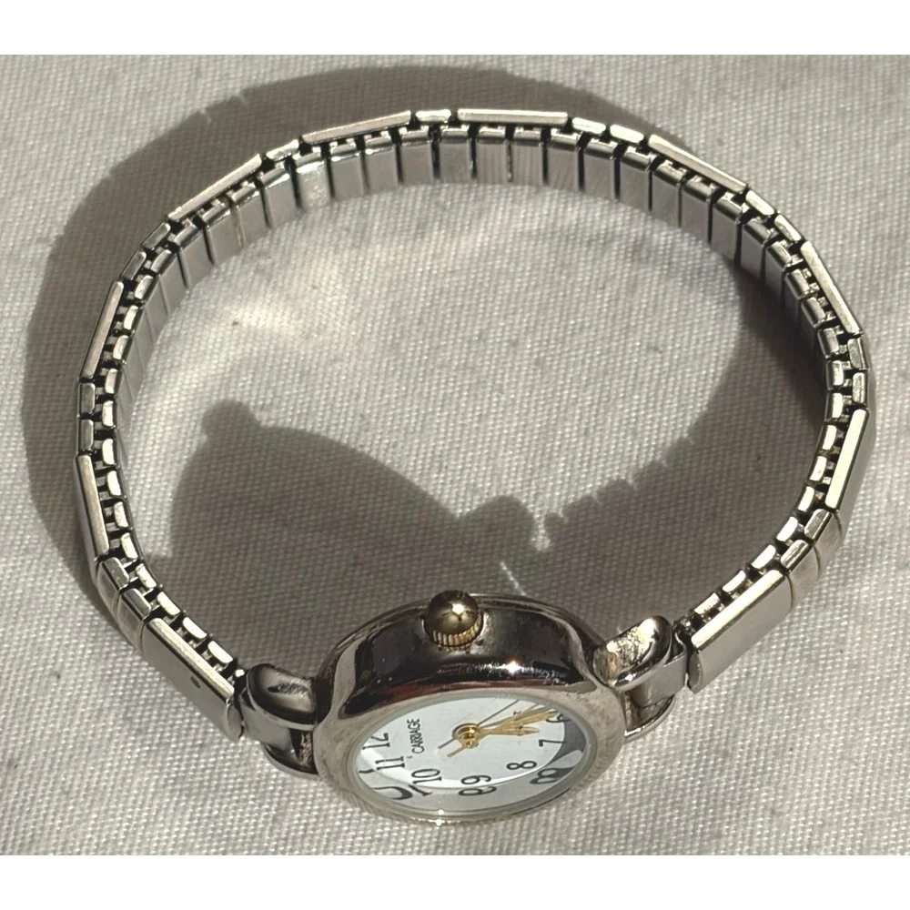 Carriage by Timex‎ Ladies Quartz Wrist Watch Silver Tone Band Retro Style